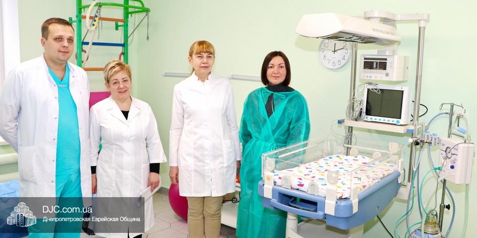Важный и своевременный подарок отделению новорожденных от БФ «Жіночі можливості в Україні»
