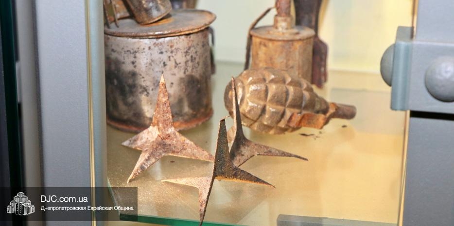 В рубрике Еврейского Музея «Загадкова зброя»