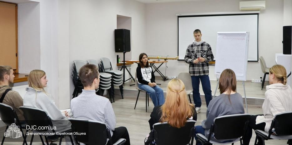 Школа лидерства для подростоков  в «Шатре Авраама»