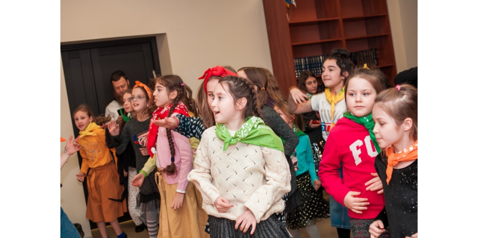 Зимний лагерь для девочек «Sonyaʼs camp 5780» открылся на базе «Бейт Ханы»