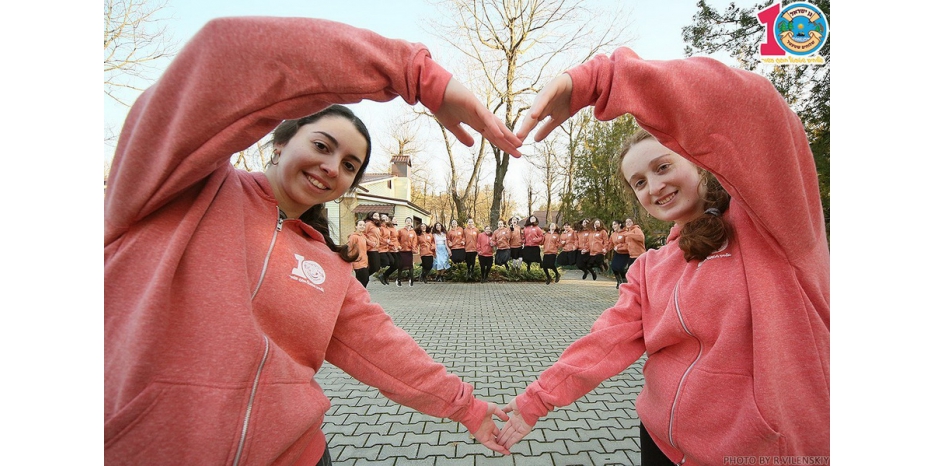 «Шлухим штетл» для девочек – прекрасная сказка в «Звездном»