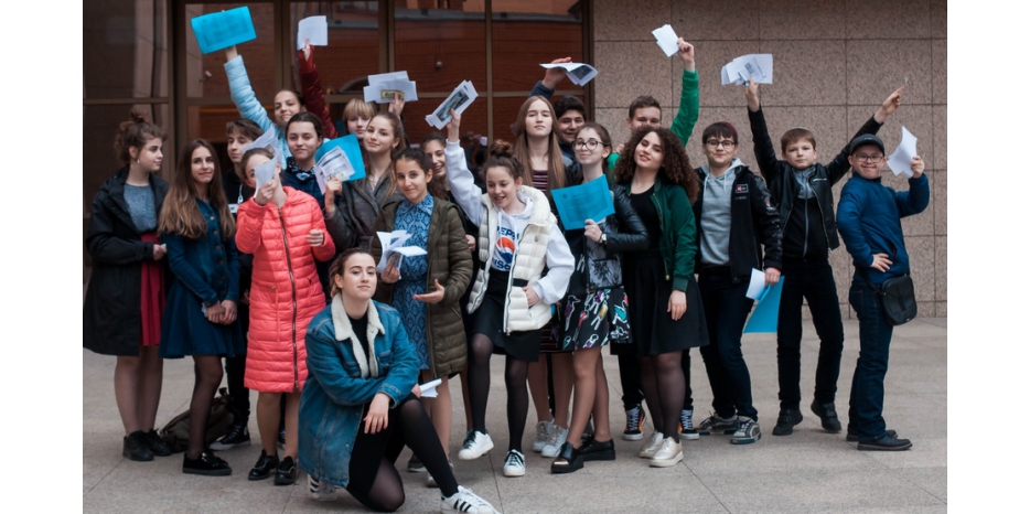 Как отмечали дети и подростки в STL День рождения Ребе