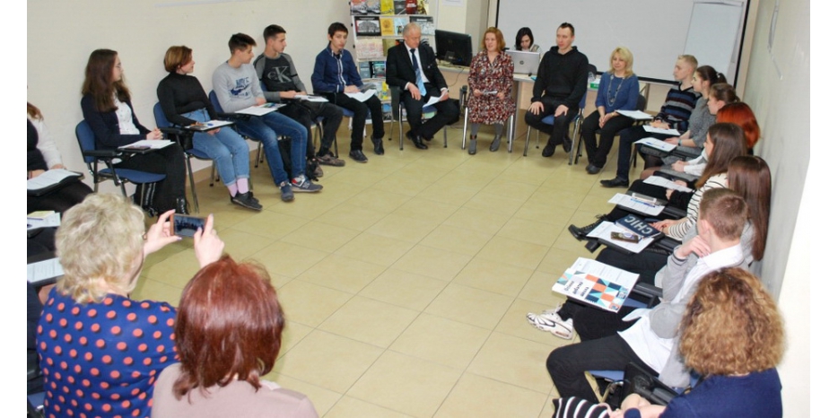 В «Ткуме» прошел тренинг для будущих гидов «IWalk»