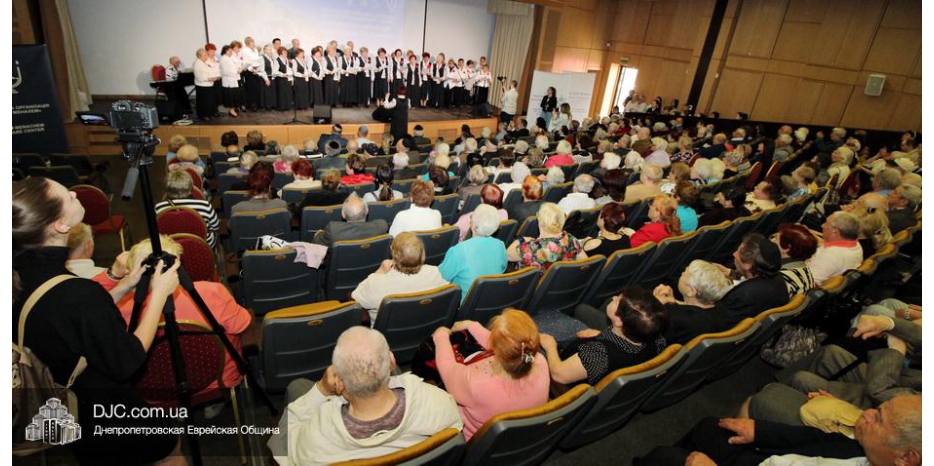 Большой концерт в честь Дня Победы от «Хеседа Менахем»