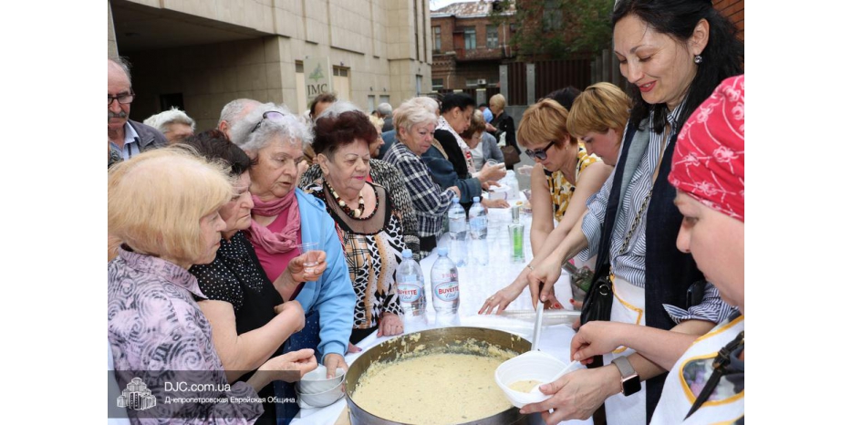 День Победы в Хеседе: гуляние с полевой кухней