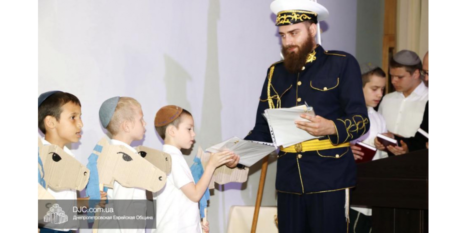 Иешива-ктана подводит итоги – парад частей Днепровского Легиона