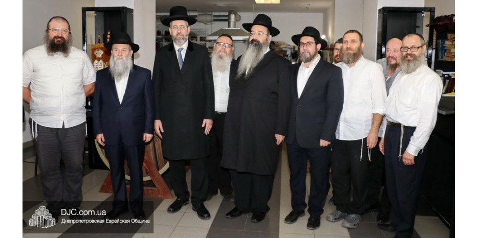 Главный раввин Израиля посетил Национальный центр софрута в Днепре