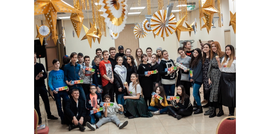 Восемь команд начали состязание в «Ханукальном марафоне»