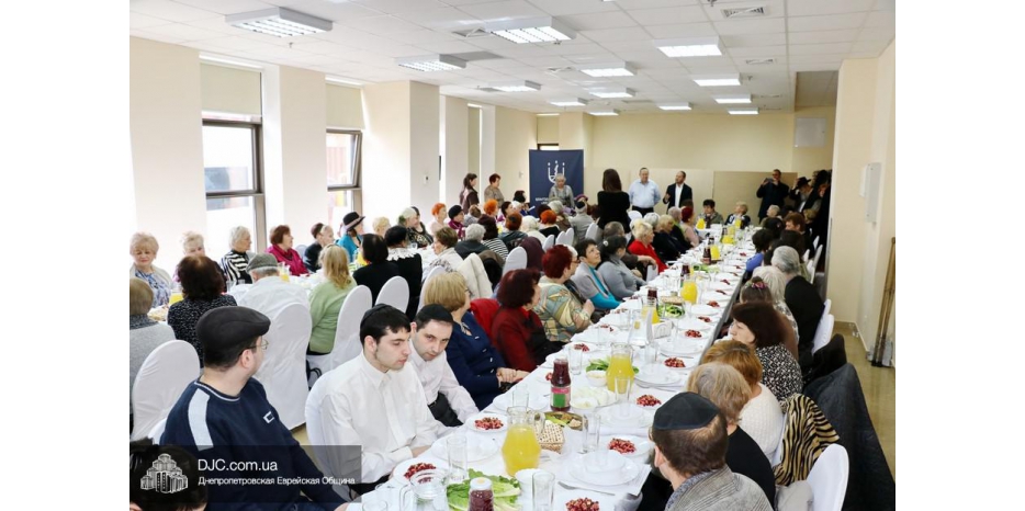 Три седера от «Хеседа Менахем»