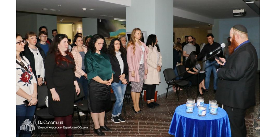 Церемония в честь Йом А Шоа – Дня Катастрофы и Героизма