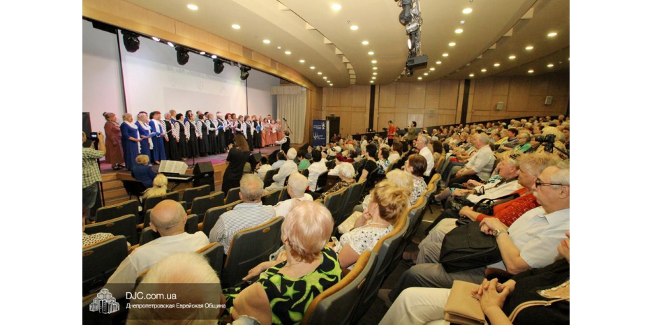 День Победы: большой торжественный концерт