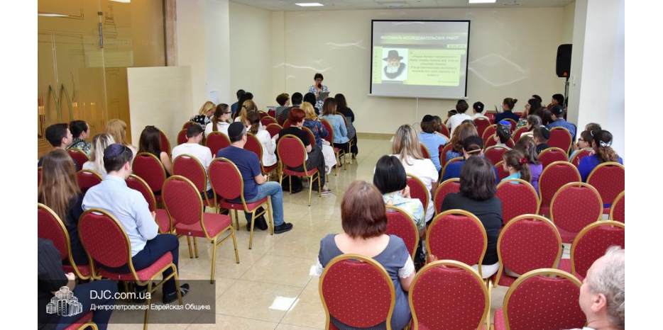 Исследовательские проекты школы представлены широкой общественности