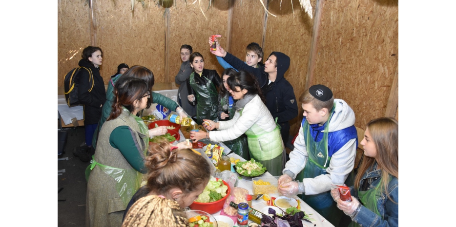 Суккот в еврейской школе