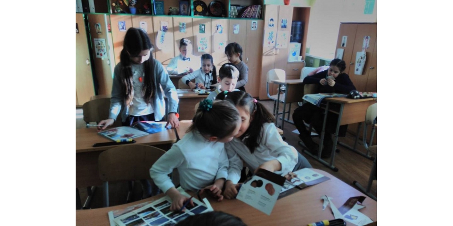 «Big brother/Big sister» отметили Ту Би Шват в еврейской школе