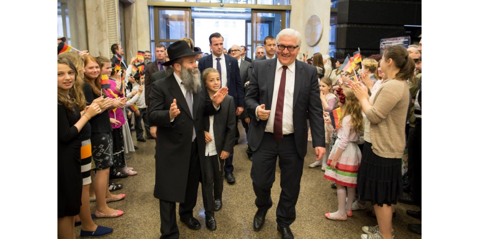 Еврейская община Днепра поздравляет  господина Франка Штайнмайера с избранием на высокий пост Президента Германии