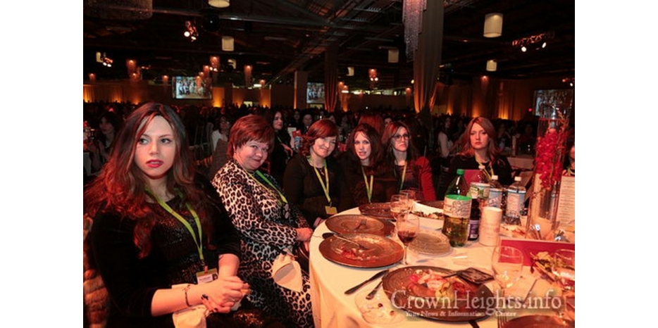 Делегация Днепра приняла активное участие в главном мероприятии «Форума Посланниц»