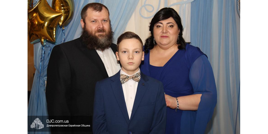 Бар-мицва Алона Пинхаса Мануйлова!