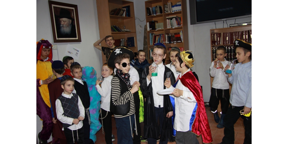 «Пурим Днепр 5777»: вечеринка в «Бейт леБаним»