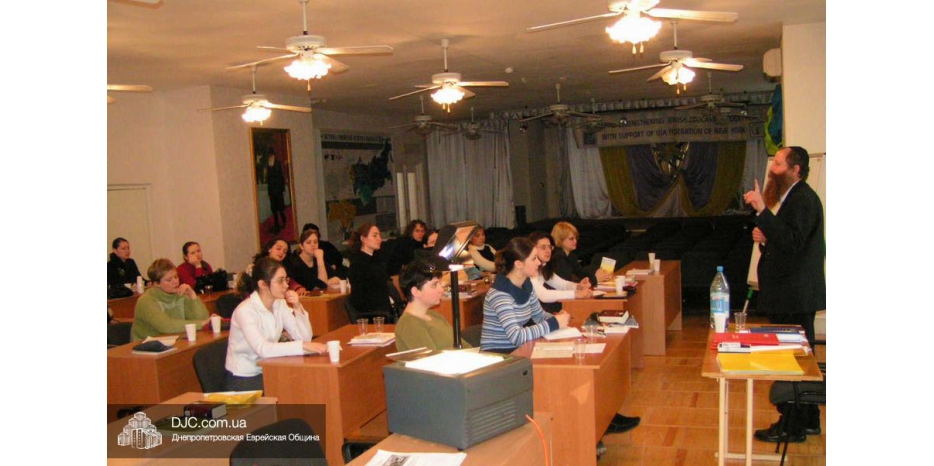 Сессия заочного отделения в колледже
