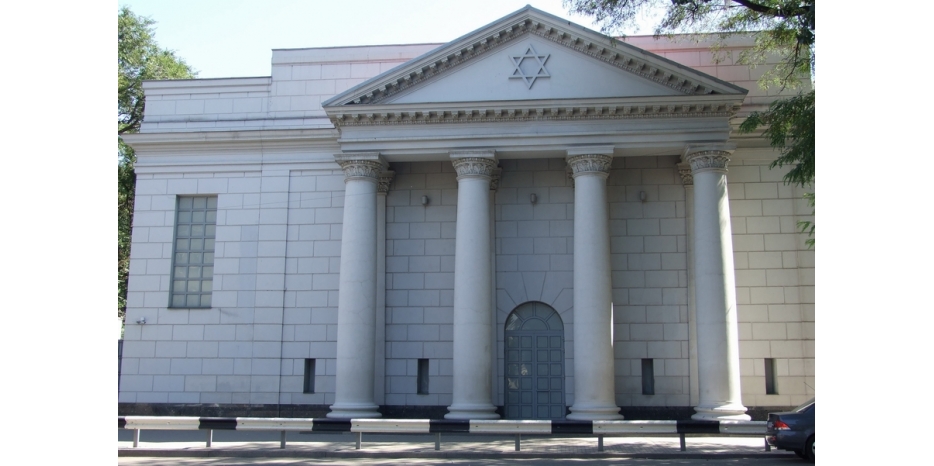Новый 5773 год встретили в переполненной синагоге
