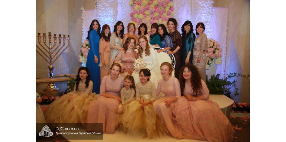 Свадьба Хаи-Мушки Каминецкой и Йосефа Ицхака Кляйна: кабалат паним невесты