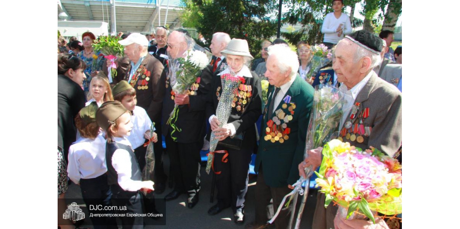 В еврейской школе прошла торжественная церемония в честь 9-го мая