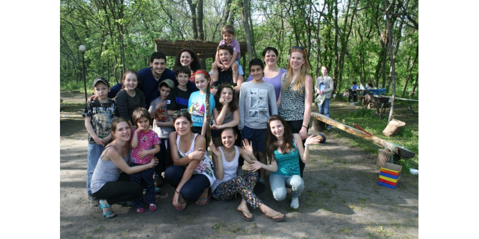 Лаг Ба Омер в лесу от Еврейского Общинного Центра