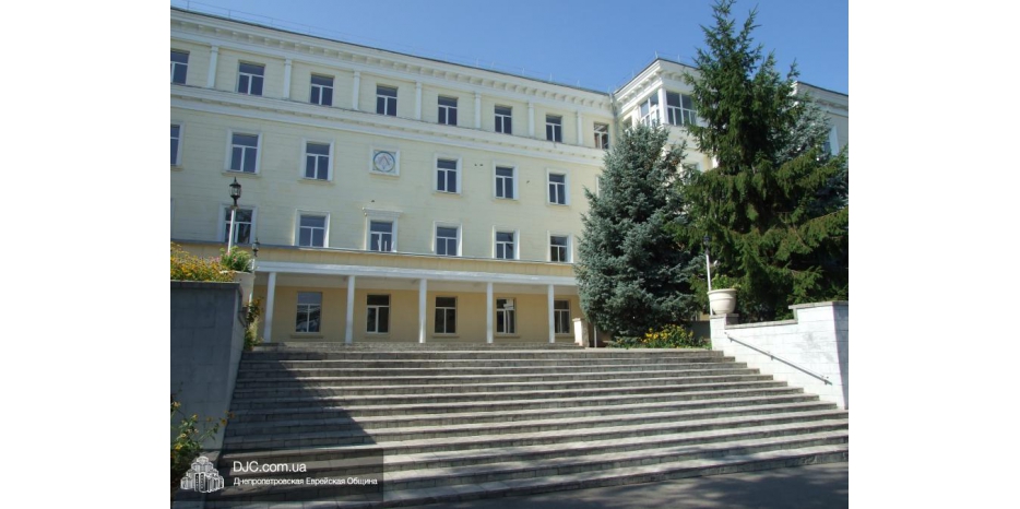 Еврейская школа готовится к новому учебному году