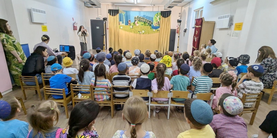 Кукольный театр в «Бейт Циндлихт»