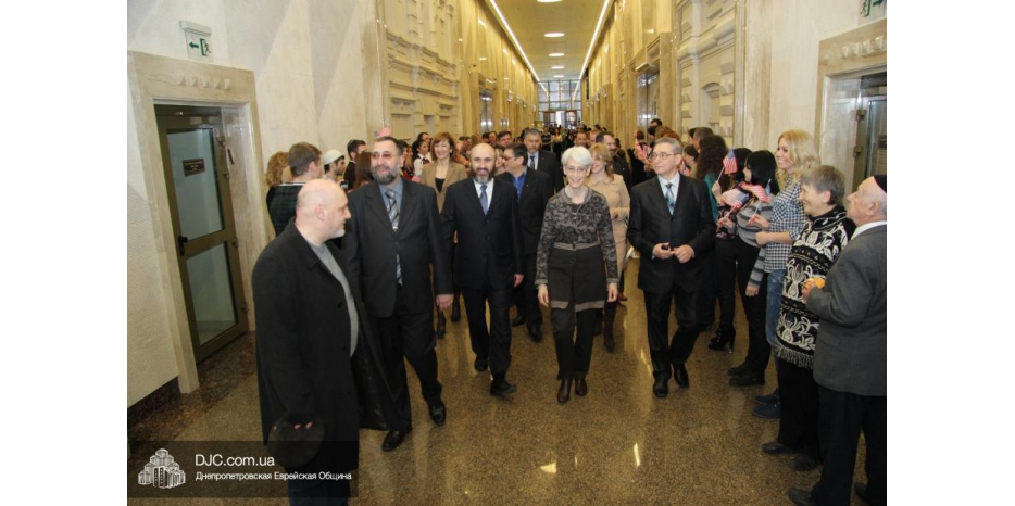 Визит заместителя госсекретаря США Венди Шерман в Днепропетровскую общину