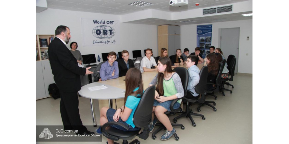 Подготовка к фотоконкурсу «Дети и медиа»