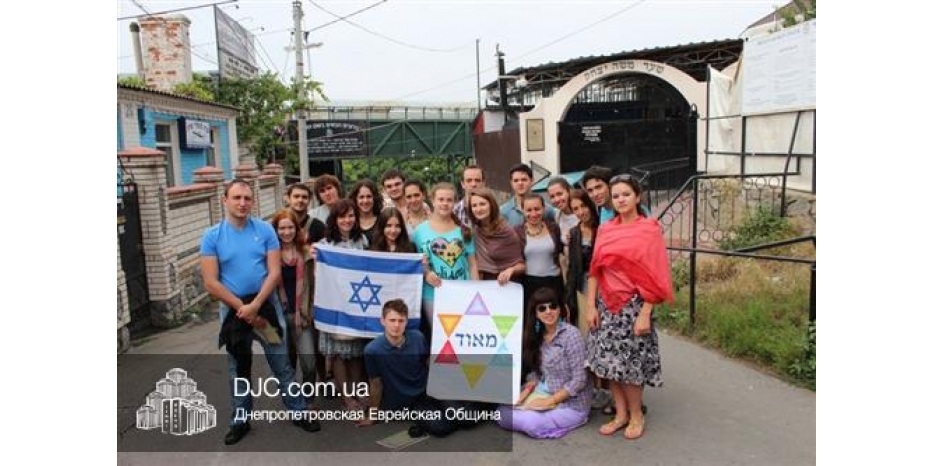Новая еврейская организация Днепропетровска начала свою деятельность с экскурсии по еврейским местам Центральной Украины