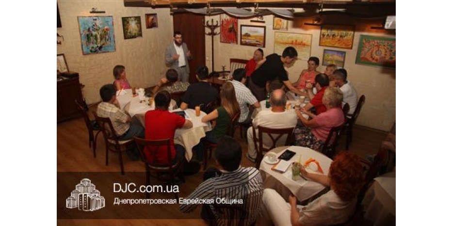 Еврейские сказки и притчи в уютном кафе