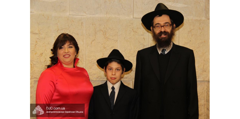 Торжество по поводу Бар-мицвы Леви-Ицхака Фурлендера