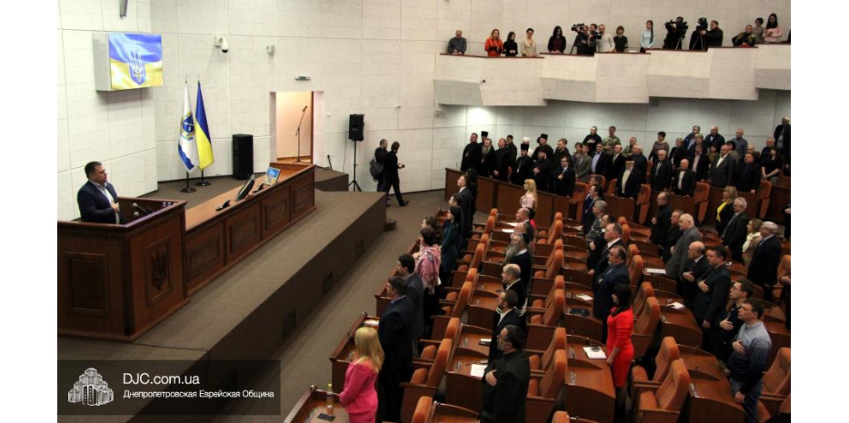 Лидеры национальных общин и религиозных конфессий поздравили Бориса Филатова с первой «стодневкой» на посту городского головы