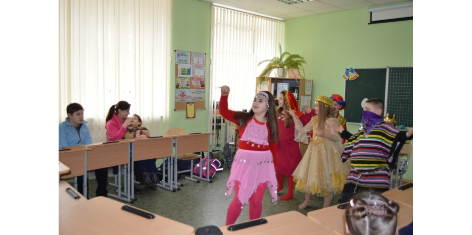 «Пурим Днепр 2016»: ОРЦ «Маале» в гостях у 3-б класса