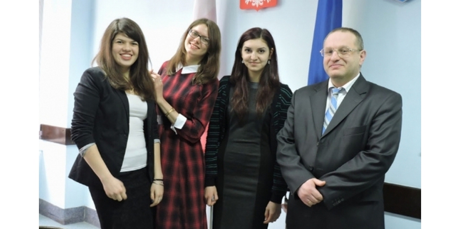 Студентки «Бейт Ханы» выступили с докладами на Всеукраинской научной конференции