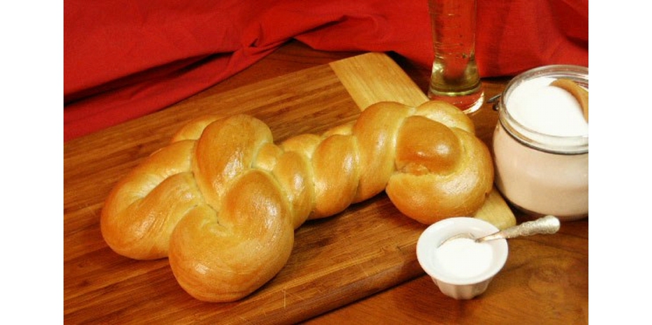 К этому Шабату надо испечь особые халы – в виде ключа. Видеоинструкция от Натии Шаташвили