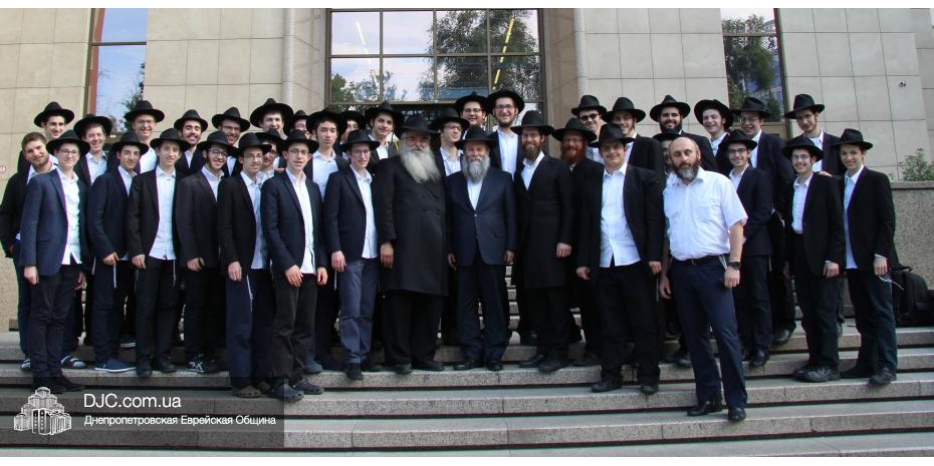 Начался визит делегации студентов Oholei Torah в Днепр