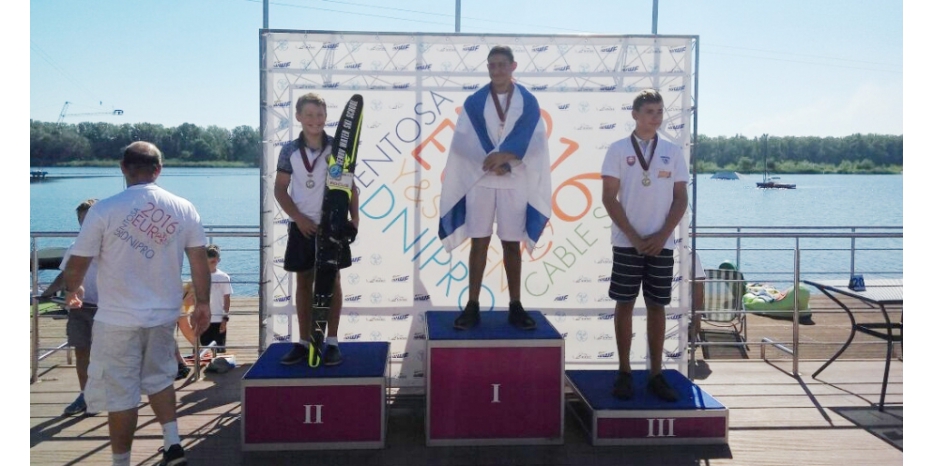 Юные израильские воднолыжники завоевали золото и серебро на Первенстве Европы в Днепре