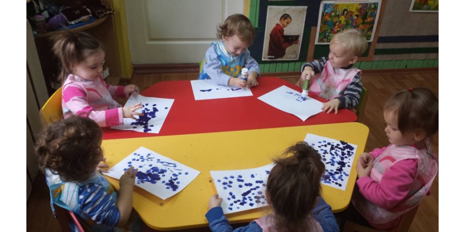 В ясельках «Илана» нарисовали дождь