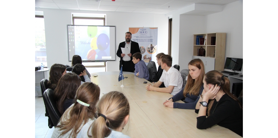 Экспериментально установлено – медиакультура существует. Еврейской школе сказали – «спасибо»!