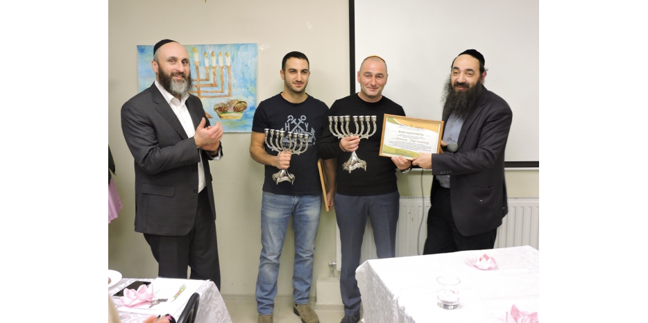 «Финфте лихтл» в «Бейт Хане» – чествование друзей