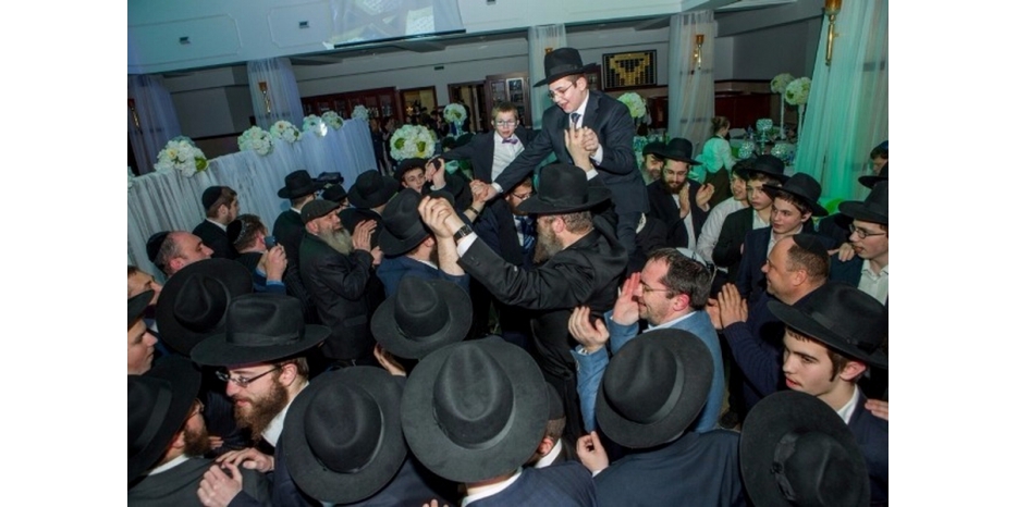 C бар-мицвой Шабтай-Йосеф Эрентрой!