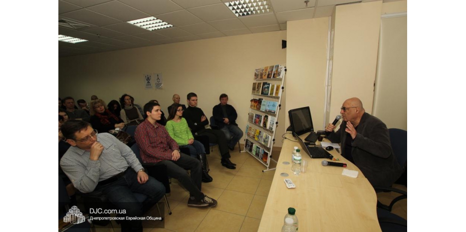 Борис Мафцир рассказал о своем проекте создать цикл документальных фильмов о Холокосте в СССР