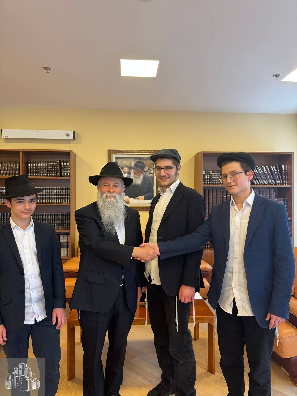 photo_2025-06-10_08-45-15