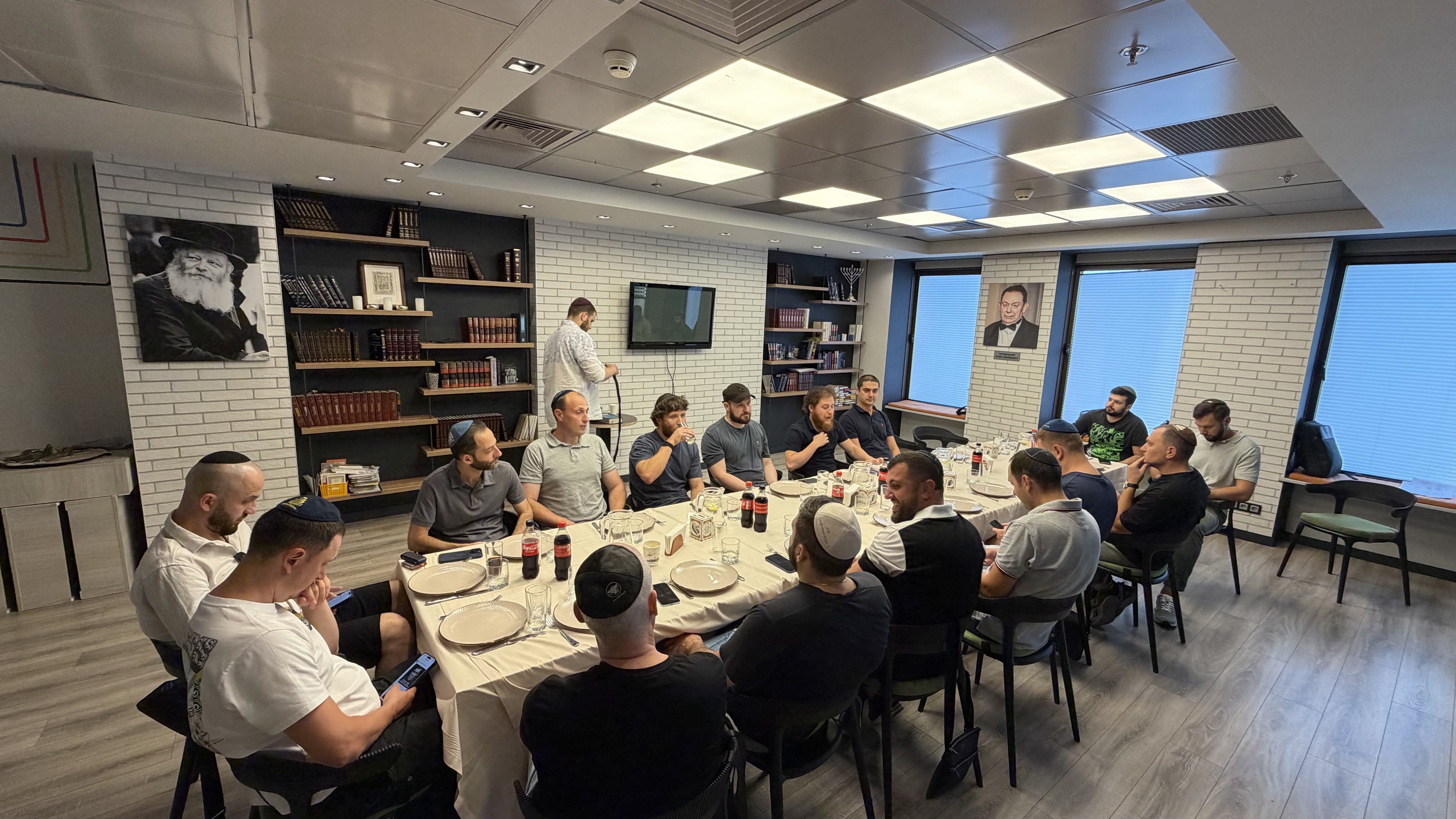 Menorah Community (6)