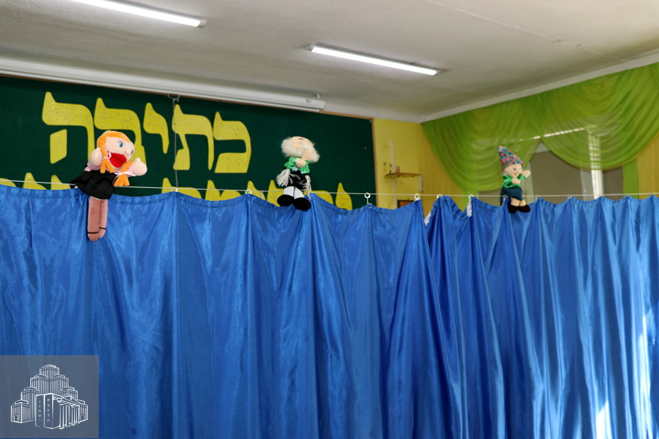 055
